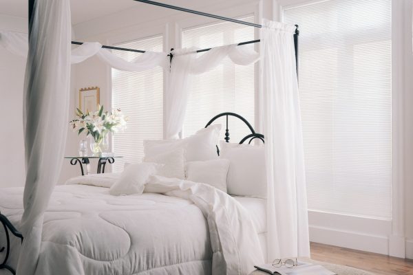 2003_MPM_Standard Cordlock_Aluminum Blinds_Bedroom 2003_MPM_Standard Cordlock_Aluminum Blinds_Bedroom